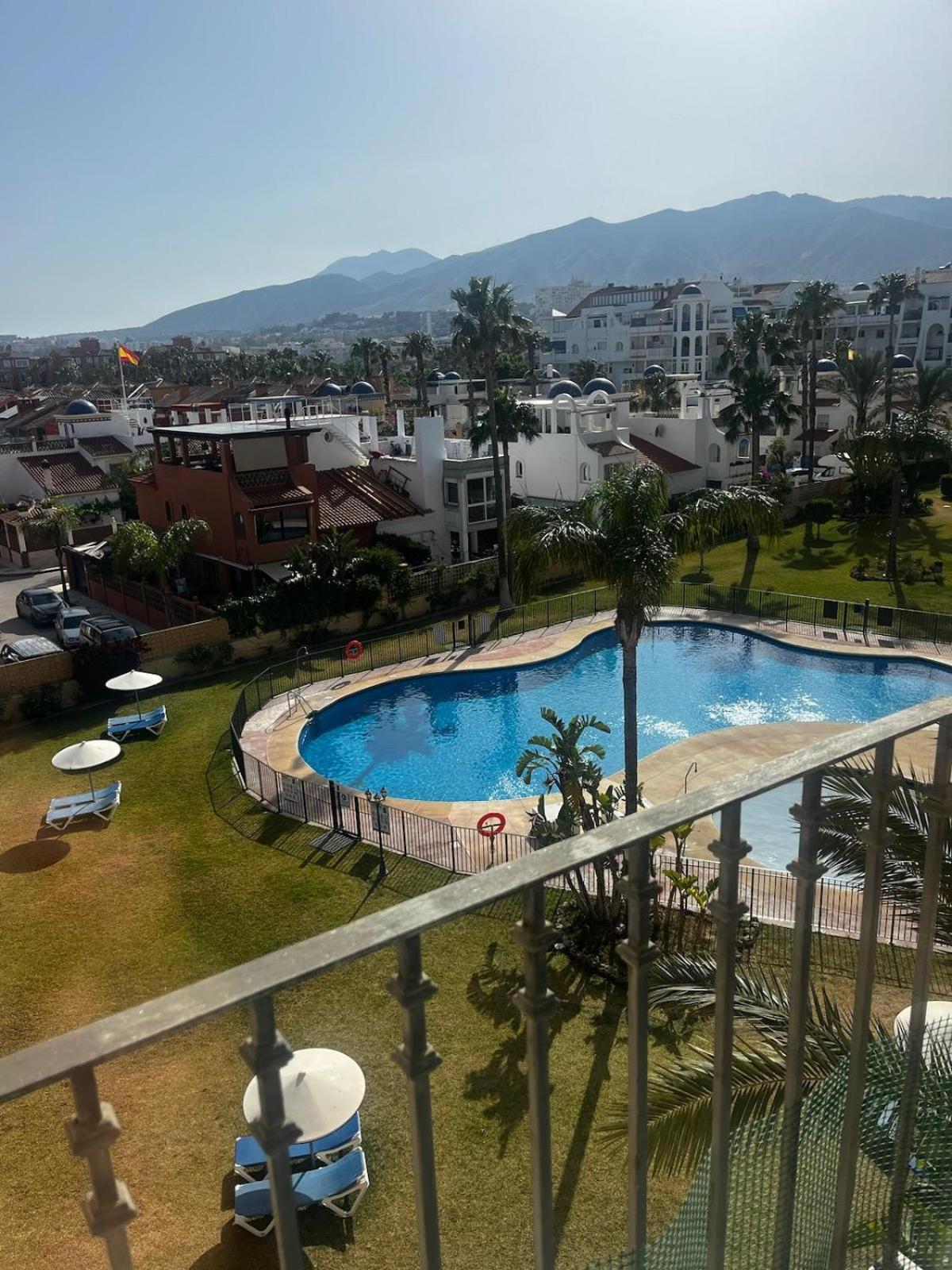 Apartamento Frente Al Mar En Torremolinos, Malaga Buitenkant foto